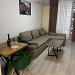 Apartament Mav D8 *
